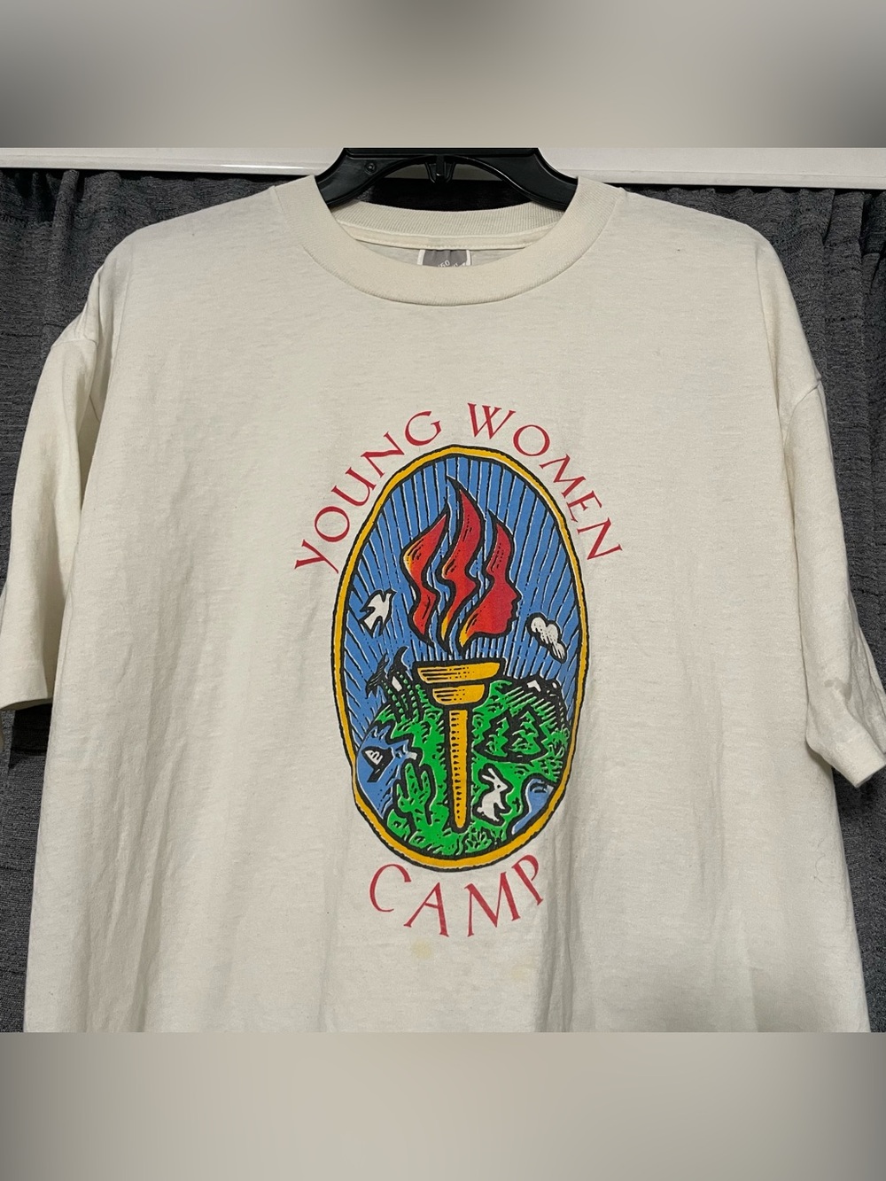 Vintage 90s “Young Women Camp” Graphic T Shirt Funny Torch Equality Gender Sz XL